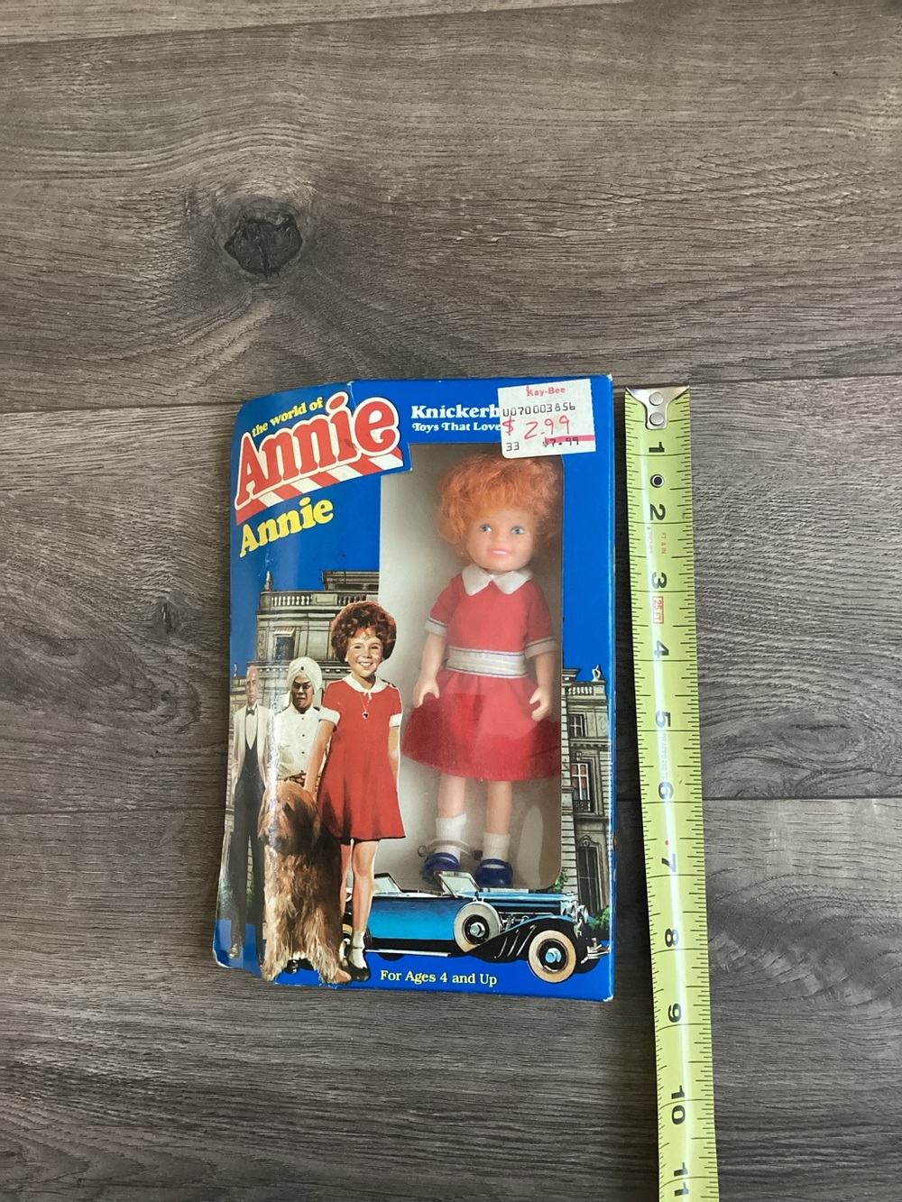Vintage 1982 Knickerbocker The World of Annie 6" Annie Doll NIB